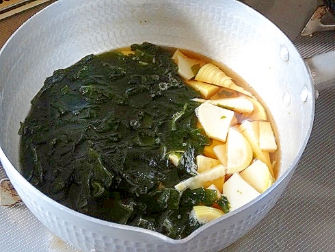 うちのおかず「若竹煮（タケノコとワカメの煮物）」