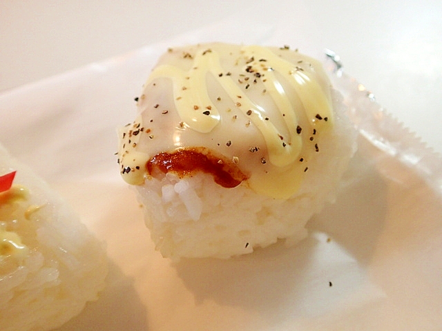 COで　カレーとチーズの焼きおにぎり