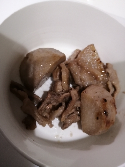 豚バラ肉と里芋のオイスターソース炒め