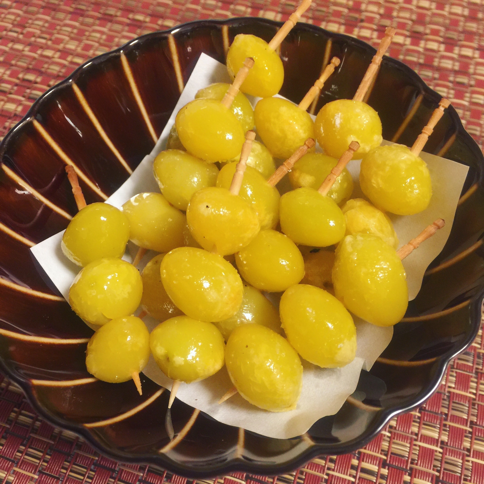 シンプルな美味しさでおもてなしにも 揚げ銀杏 レシピ 作り方 By よおくんマミー 楽天レシピ