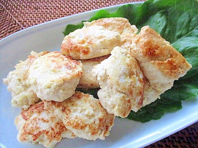 高野豆腐入り！鶏むね肉のヘルシーつくね風