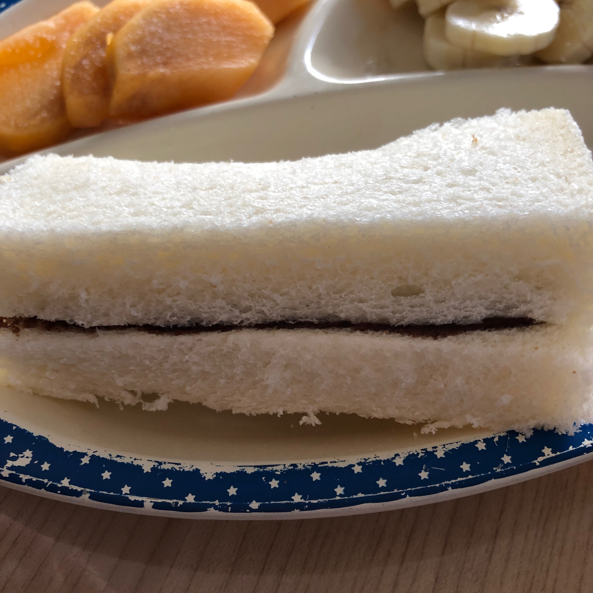 クリスマスに良い チョコナッツサンドイッチ レシピ 作り方 By ろーるけーき 楽天レシピ