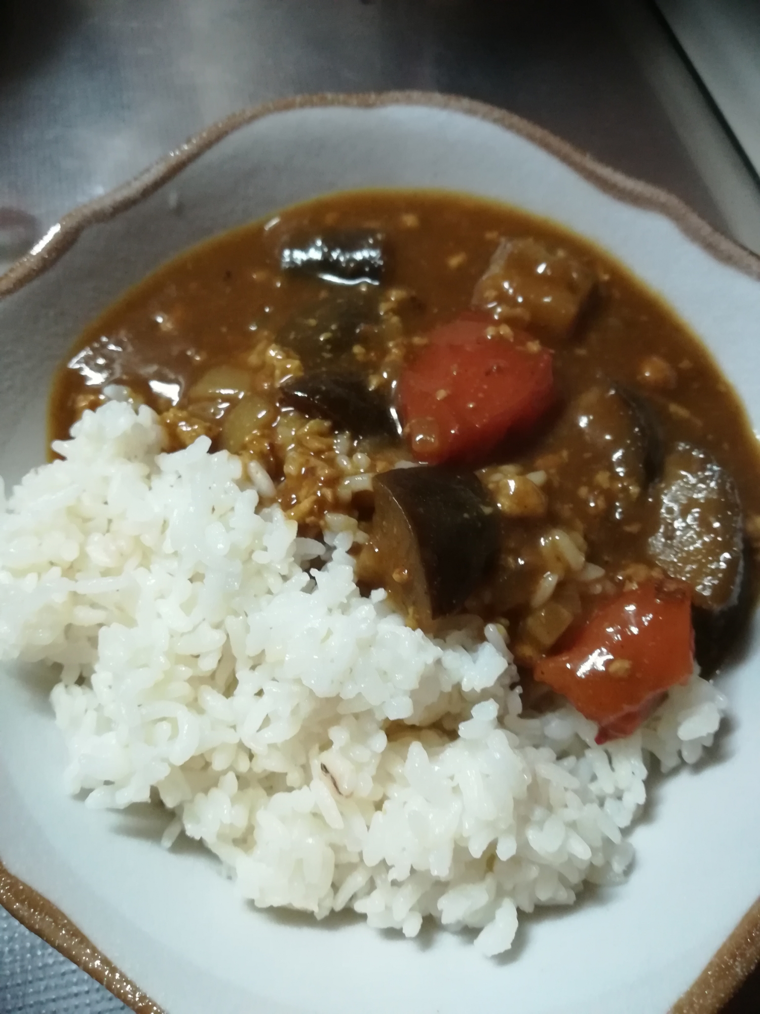 ナスとトマトのキーマカレー