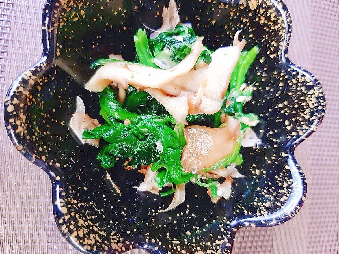 きのことほうれん草のバターポン酢炒め