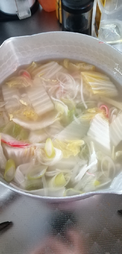 白菜と春雨のコンソメスープ