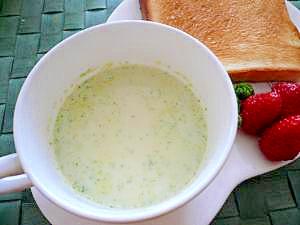 ヘルシー♪ブロッコリーと豆乳のスープ