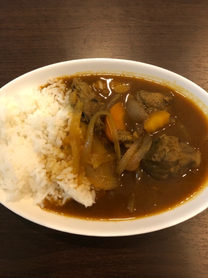 市販のカレールーでお店の味！お肉柔らかビーフカレー