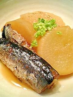 さんまの蒲焼缶で作る大根のうま煮♪