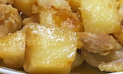 ♢鶏肉とじゃがいもの醤油マヨ炒め♢