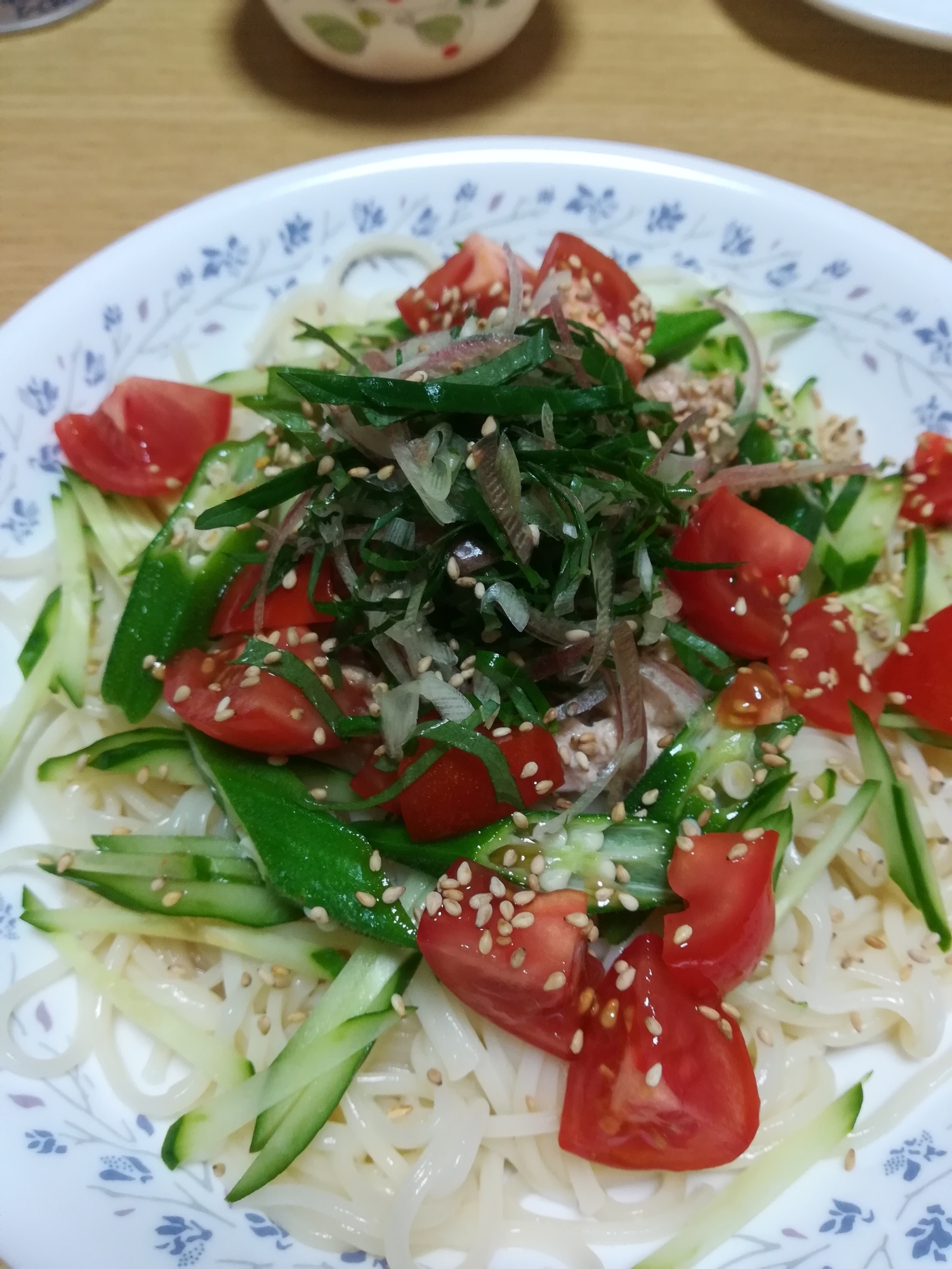 トマトとツナのそうめん