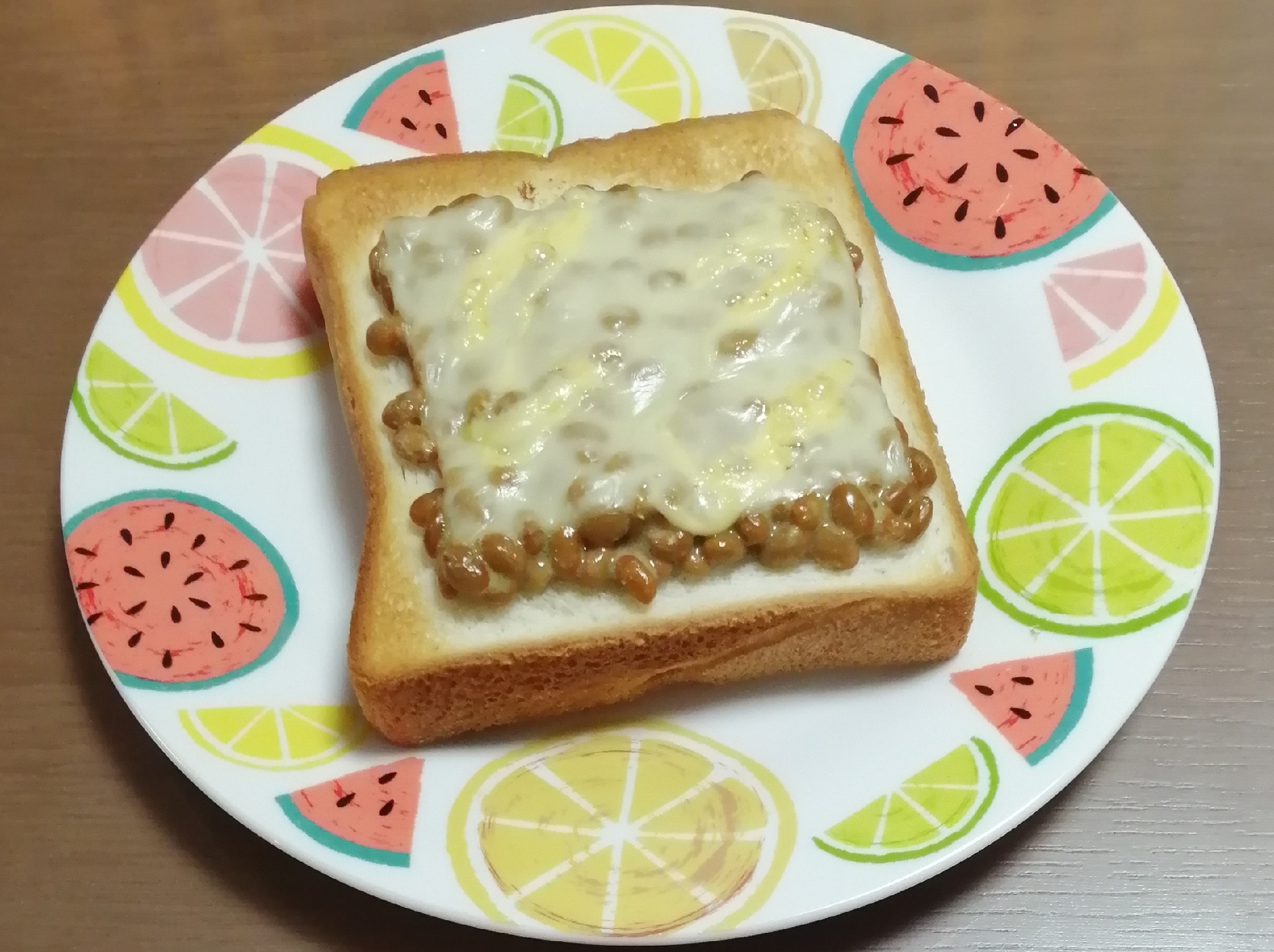 生姜ほんのり納豆トースト