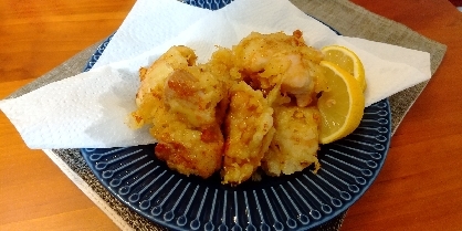 yayucotiさん
こんにちは♪
大分の鶏天食べたくなって作りました♡じゅわっとジューシーで美味しかったです(^-^)