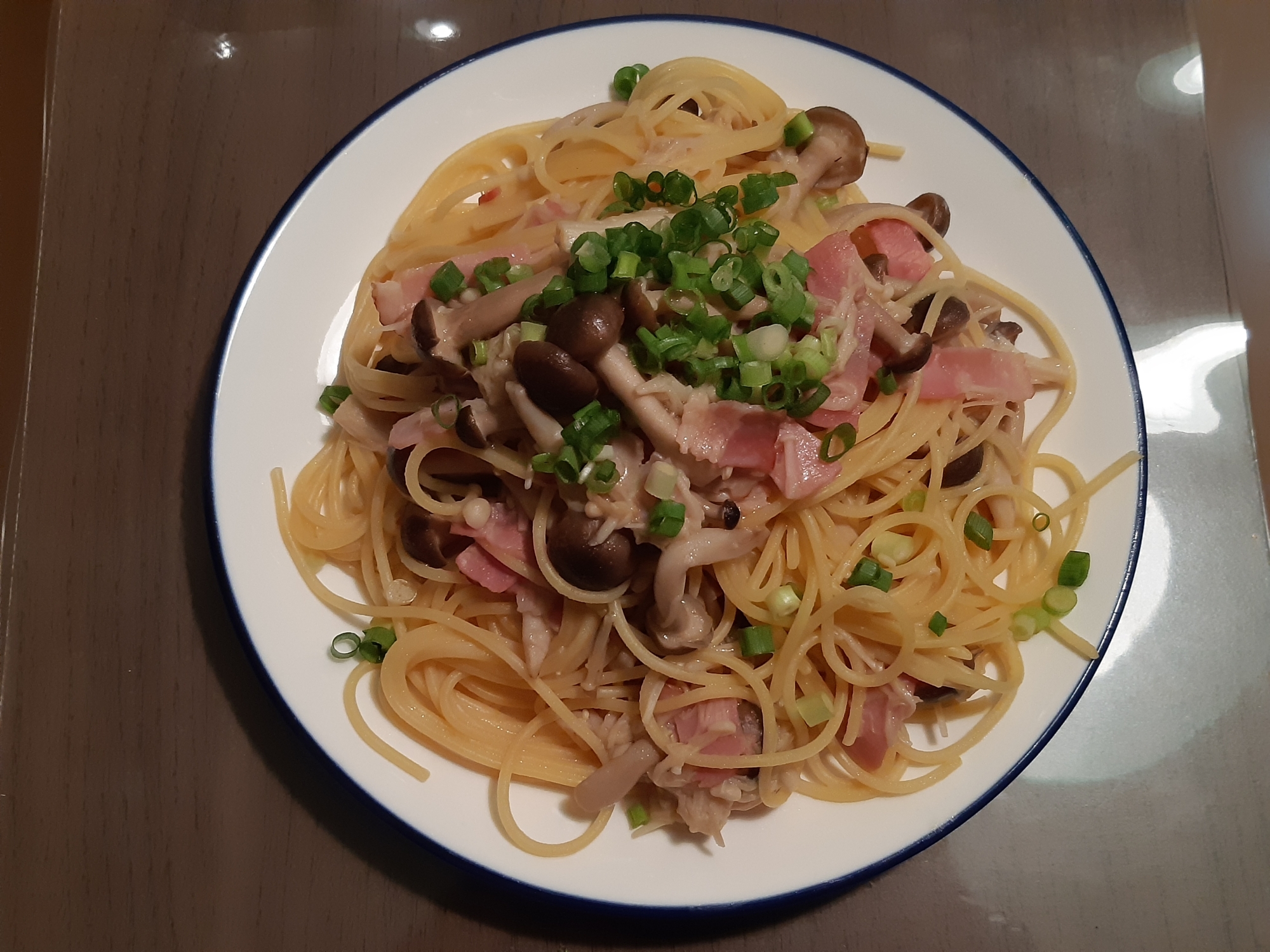 きのことベーコンのパスタ