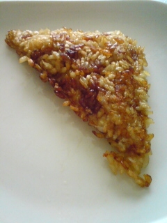 ホットサンドメーカーで作る焼きおにぎり