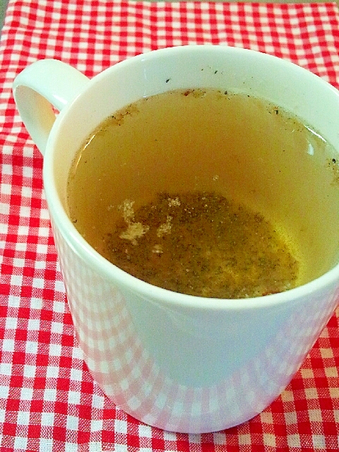梅と生姜の香りの温かいお茶✿梅昆布茶とすりごま❤