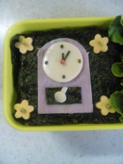 簡単キャラ弁 時の記念日 ボンボン時計のお弁当 レシピ 作り方 By Cherry05 楽天レシピ 簡単キャラ弁 時の記念日 ボンボン時計のお弁当 レシピ 作り方 By Cherry05 楽天レシピ