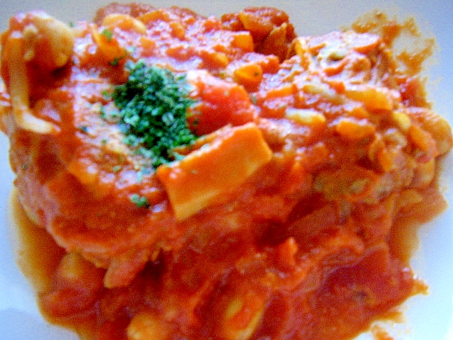ヘルシーソーセージのカレートマト煮込み