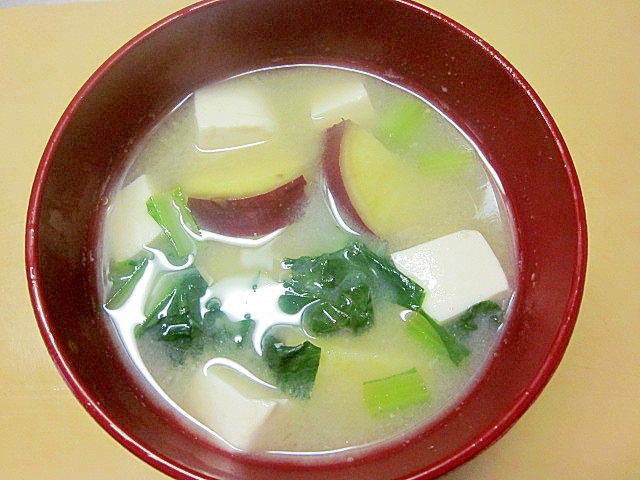 さつま芋 豆腐 小松菜の味噌汁 レシピ 作り方 By アルプスの乙女 楽天レシピ