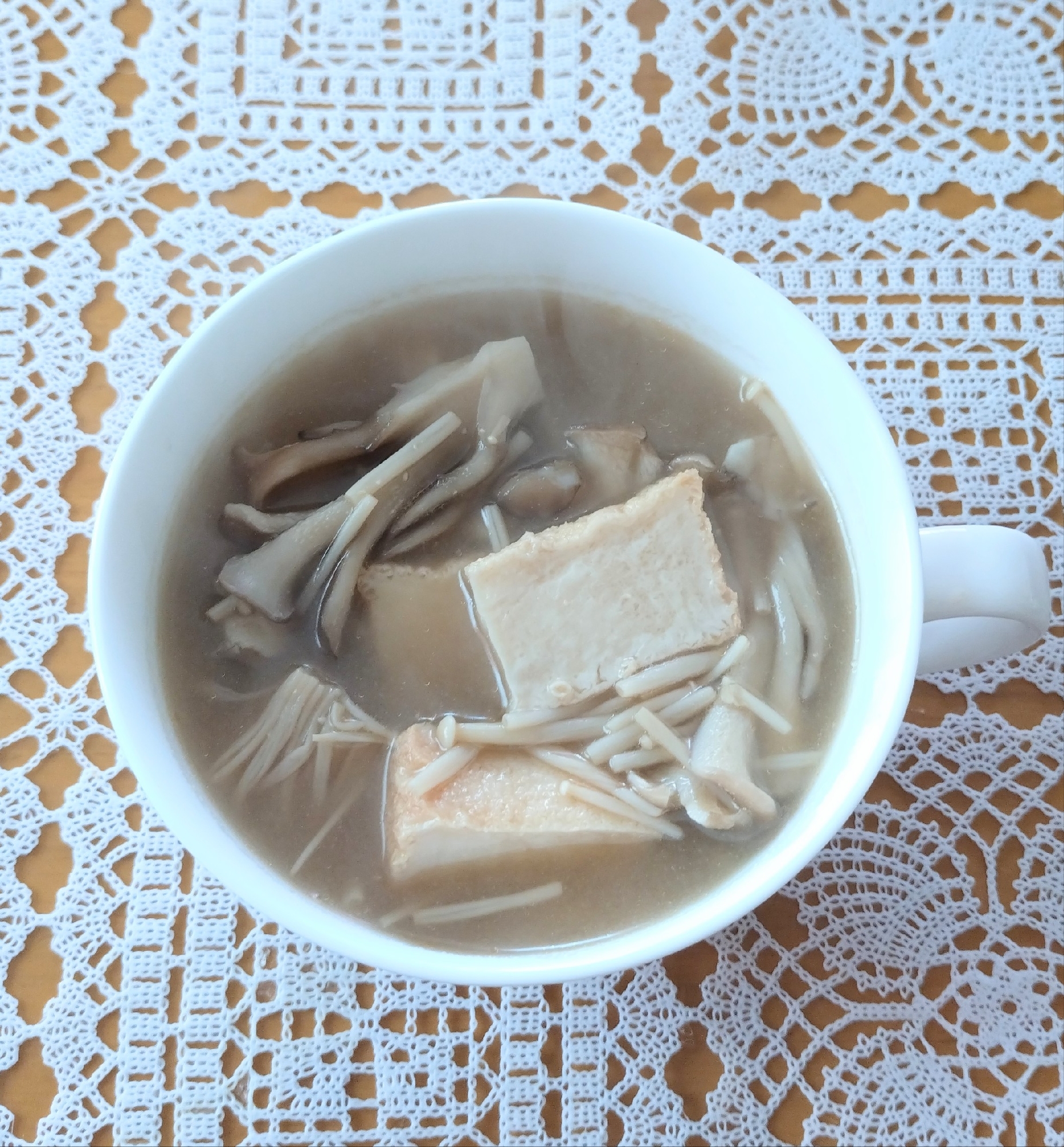 厚揚げとえのきと舞茸のお味噌汁☆