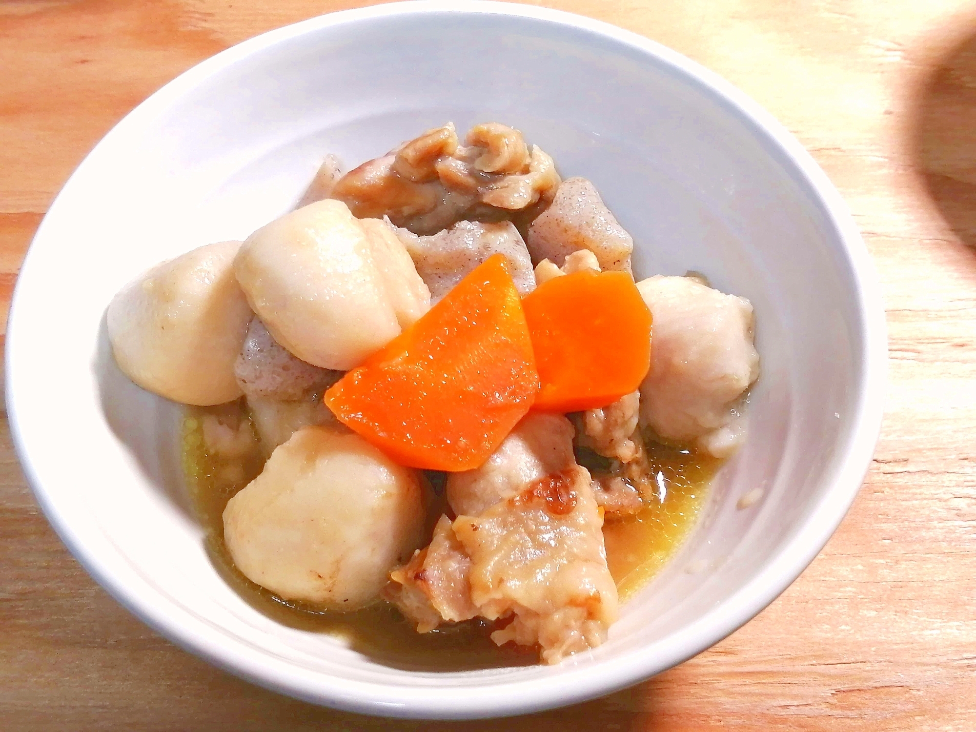【めんつゆで】里芋と鶏肉の煮物