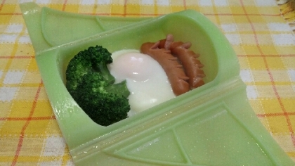 レンジとスチーマーで簡単 目玉焼き ウインナー レシピ 作り方 By アルプスの乙女 楽天レシピ レンジとスチーマーで簡単 目玉焼き ウインナー レシピ 作り方 By アルプスの乙女 楽天レシピ