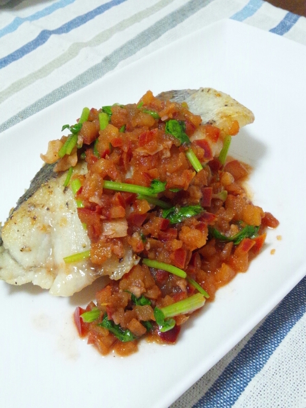 スズキのムニエル 林檎ソース レシピ 作り方 By ごまるっち 楽天レシピ スズキのムニエル 林檎ソース レシピ 作り方 By ごまるっち 楽天レシピ