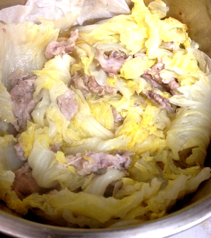 圧力鍋で塩豚と白菜のとろとろ煮込み