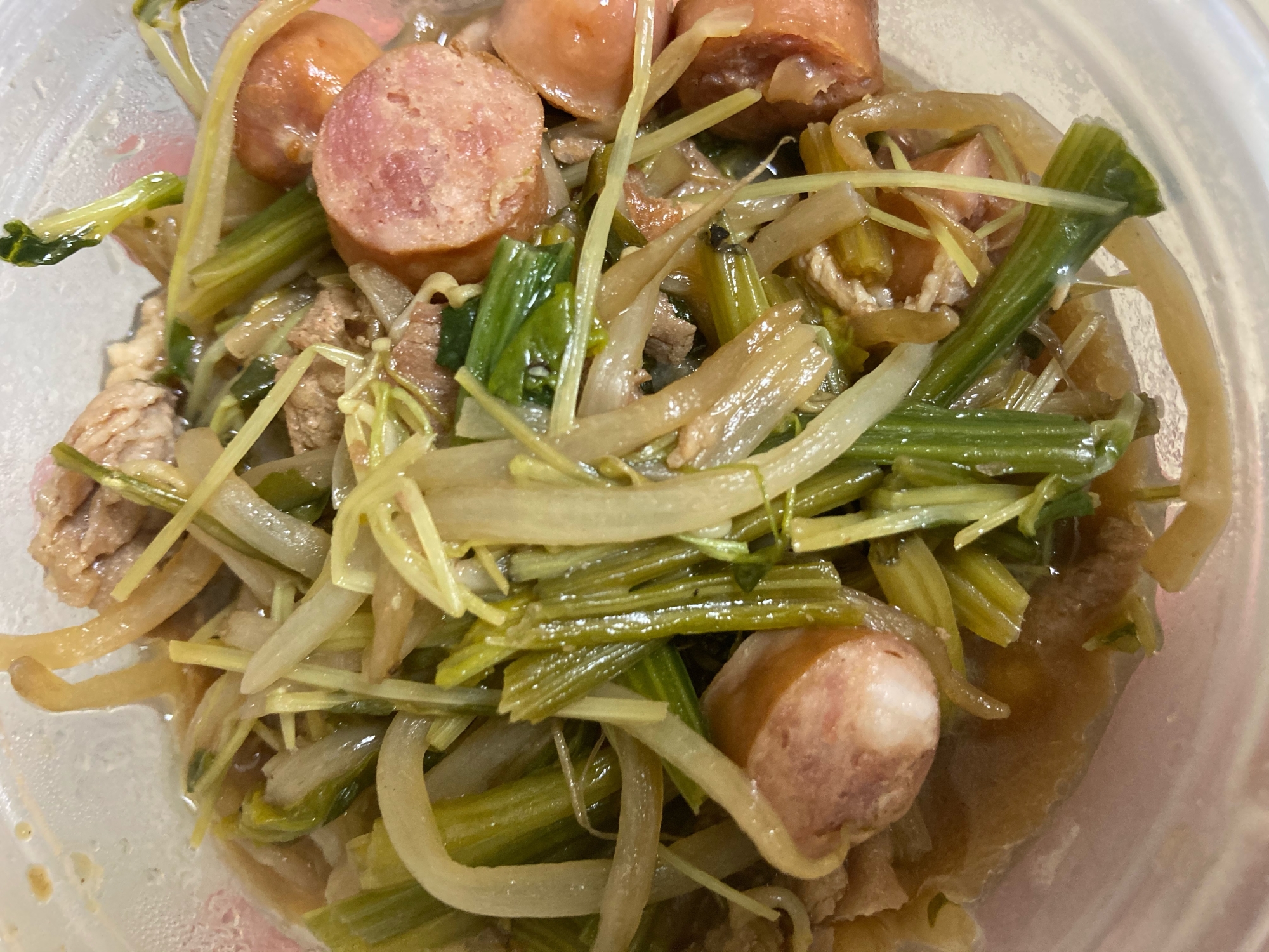 もやし 豆苗 豚肉 ウインナーの中華炒め レシピ 作り方 By 葉な 楽天レシピ もやし 豆苗 豚肉 ウインナーの中華炒め レシピ 作り方 By 葉な 楽天レシピ