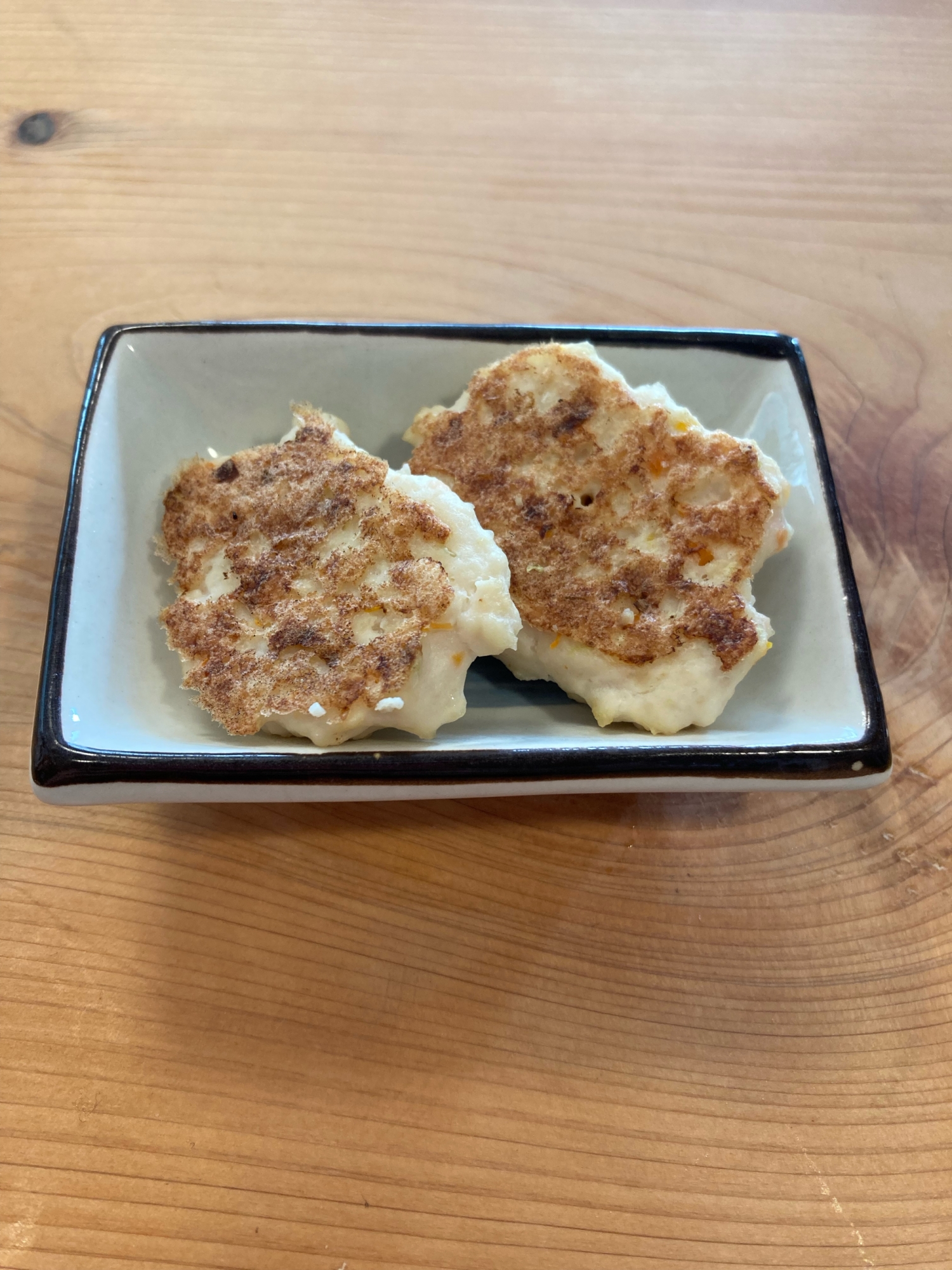 手掴み食べに！豆腐ハンバーグ！