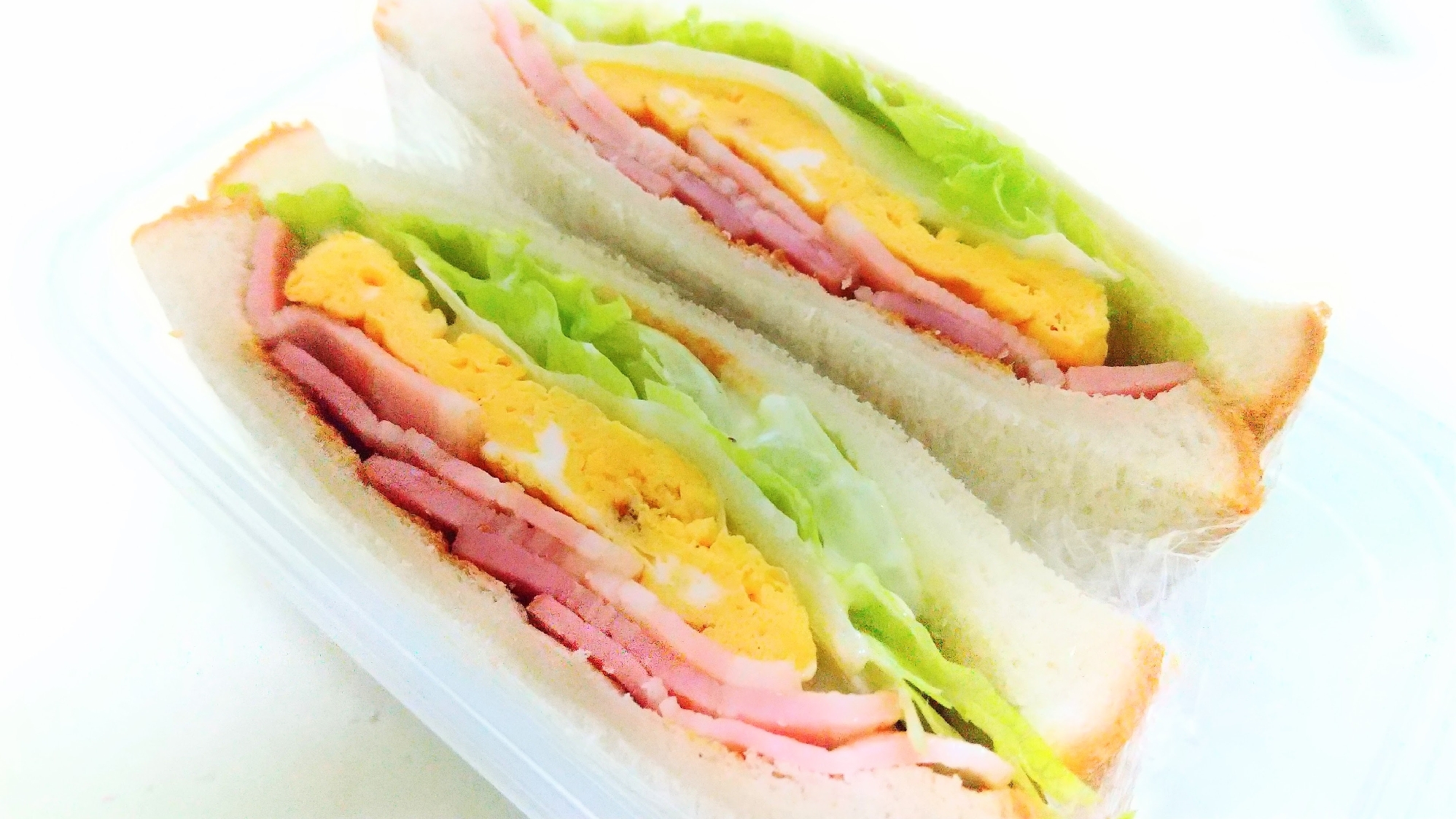 ベーコンたまごレタスサンド