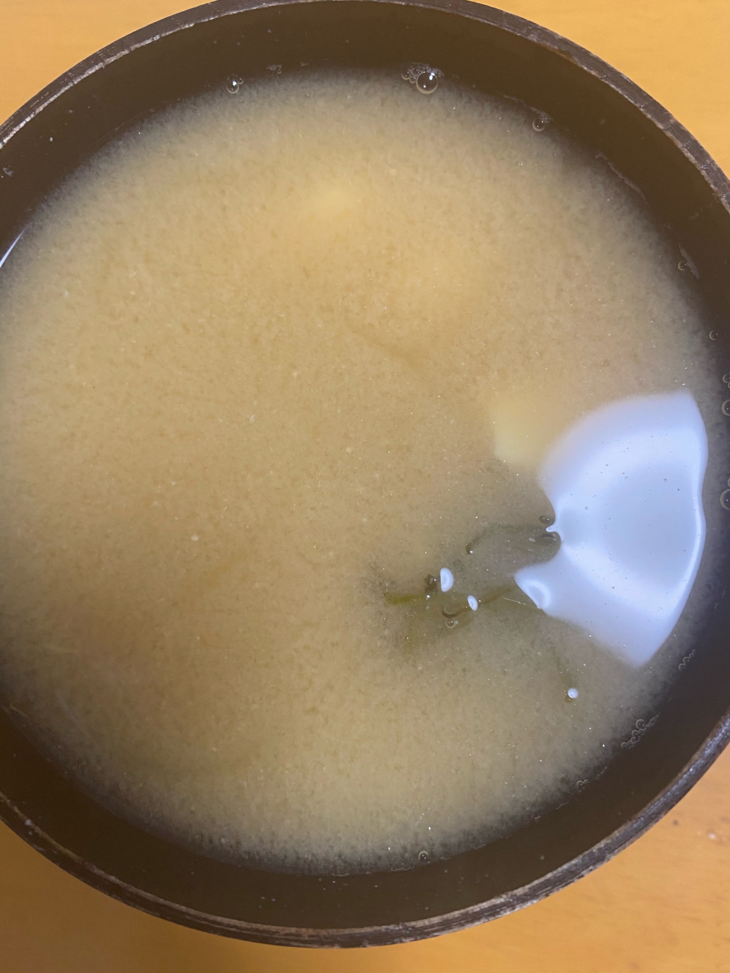 めかぶと豆腐の味噌汁