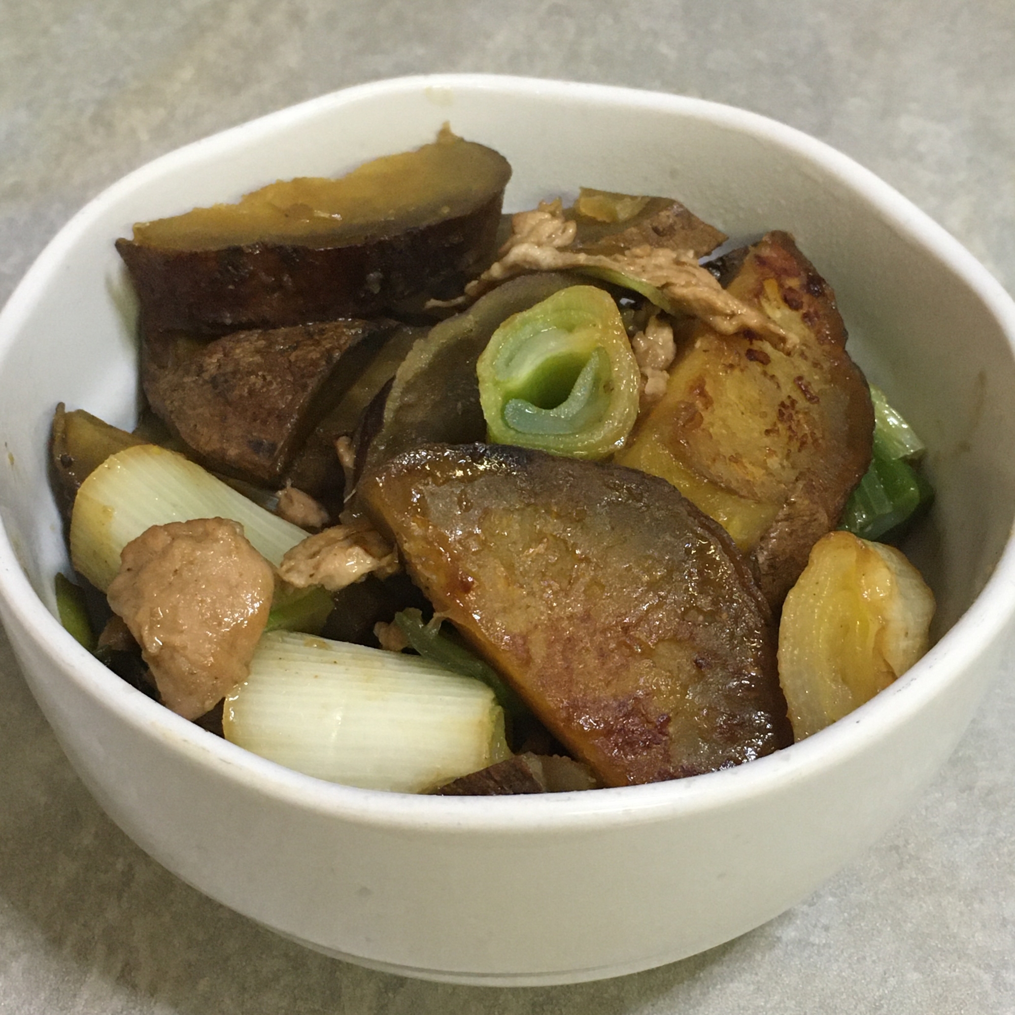 さつま芋と豚肉の甘辛炒め煮♪