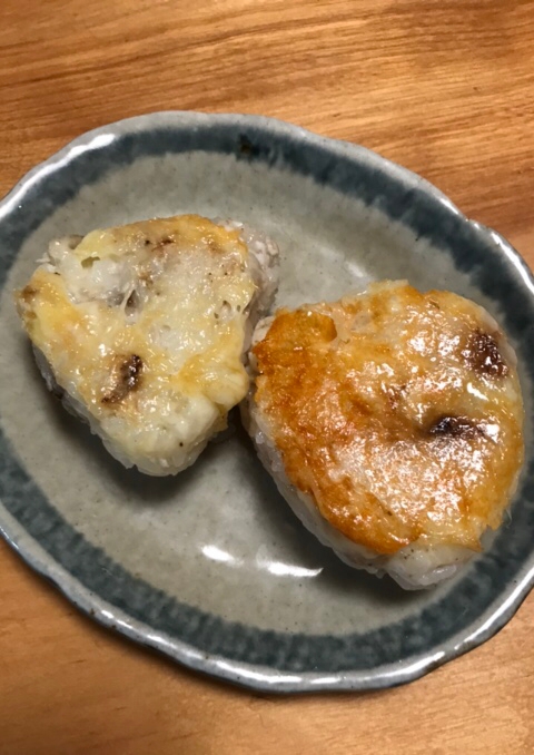 卵白炒り卵焼きチーズおむすび