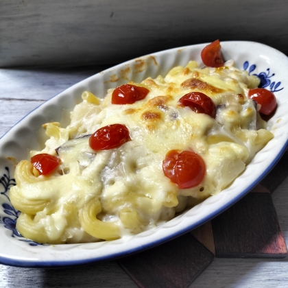 国産チーズ＆コンソメで♪♪「マカロニグラタン」