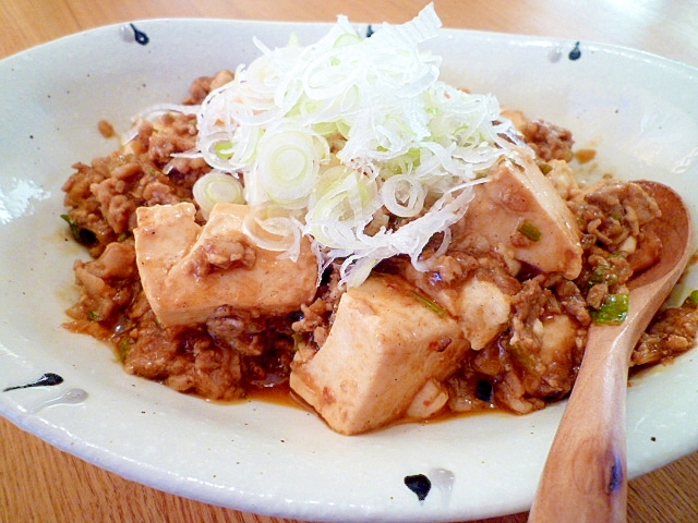 豚バラ肉でコクのある麻婆豆腐。