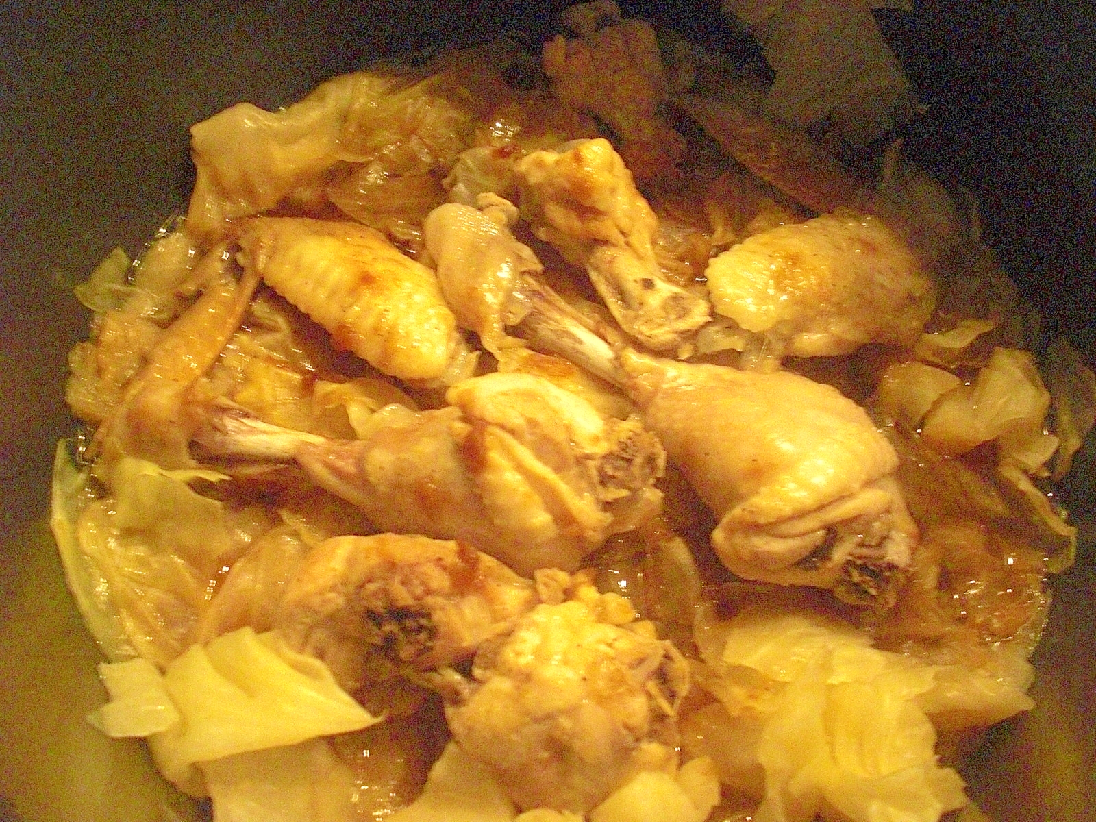 鶏肉とキャベツの圧力鍋煮込み