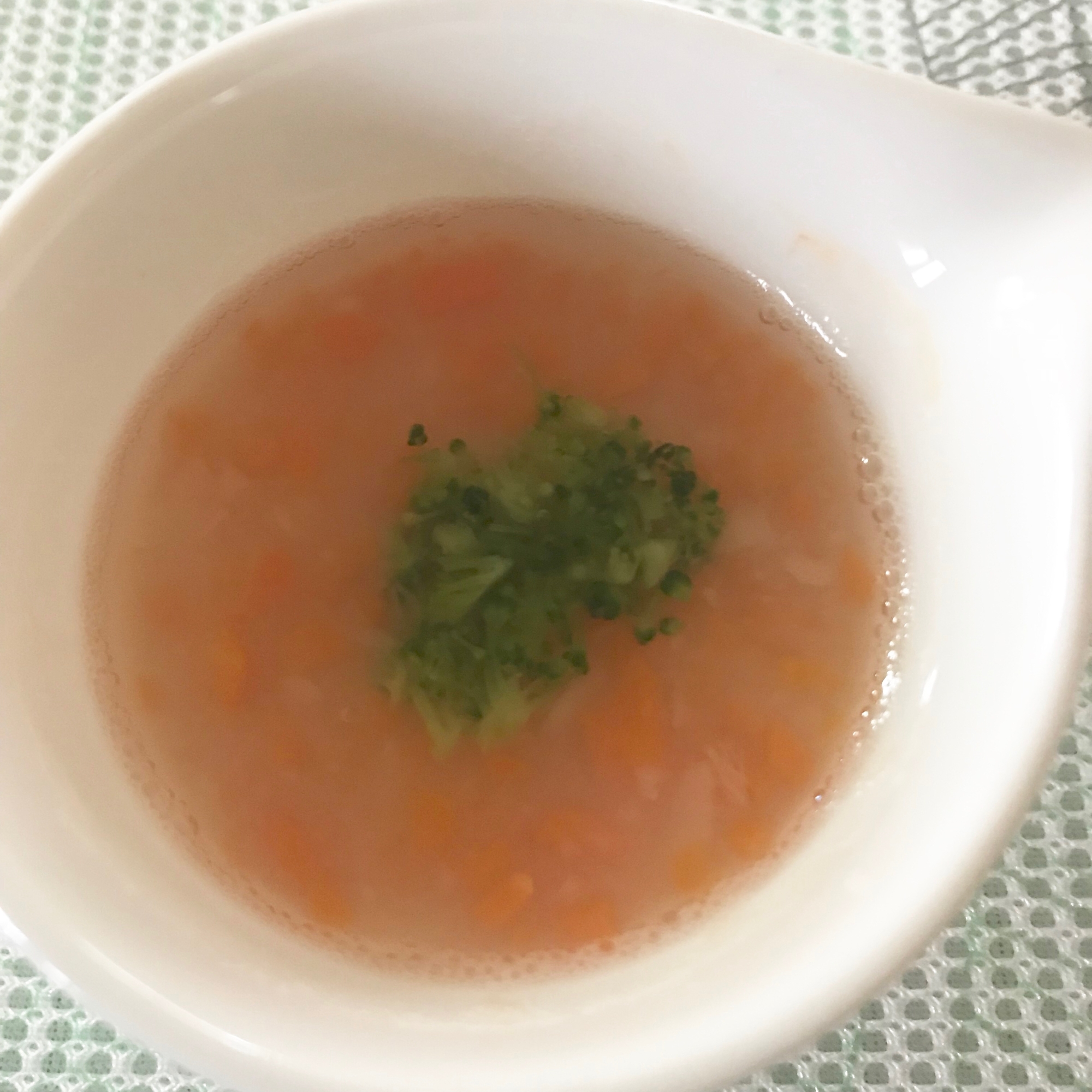 【離乳食】大根と人参スープ