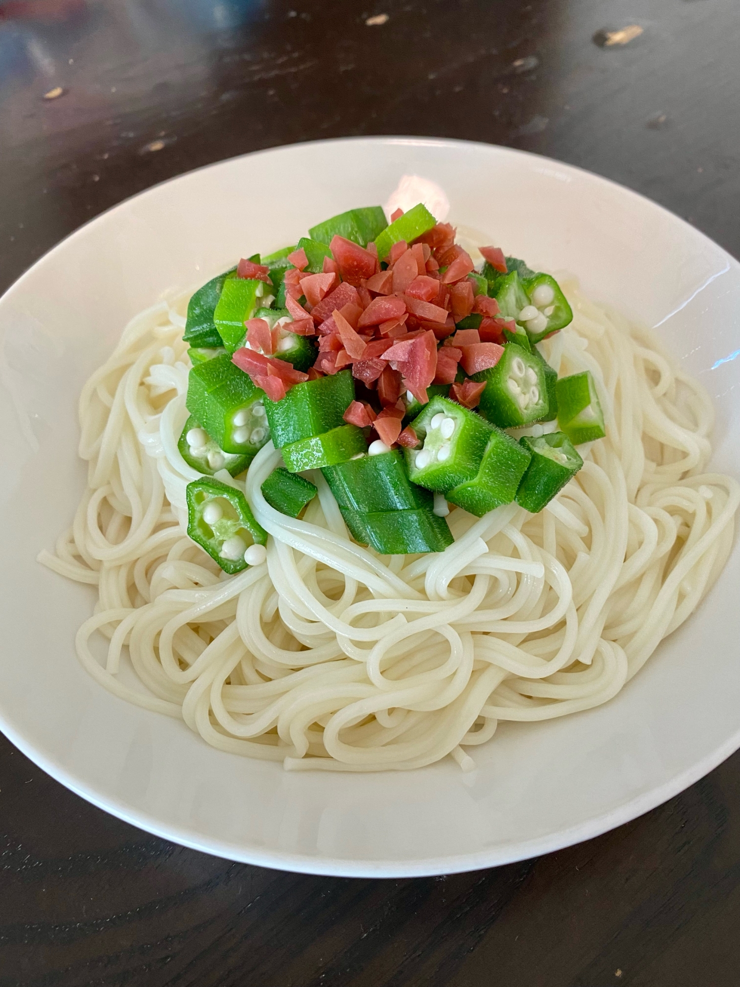 食欲をそそる!ネバネバさっぱり麺