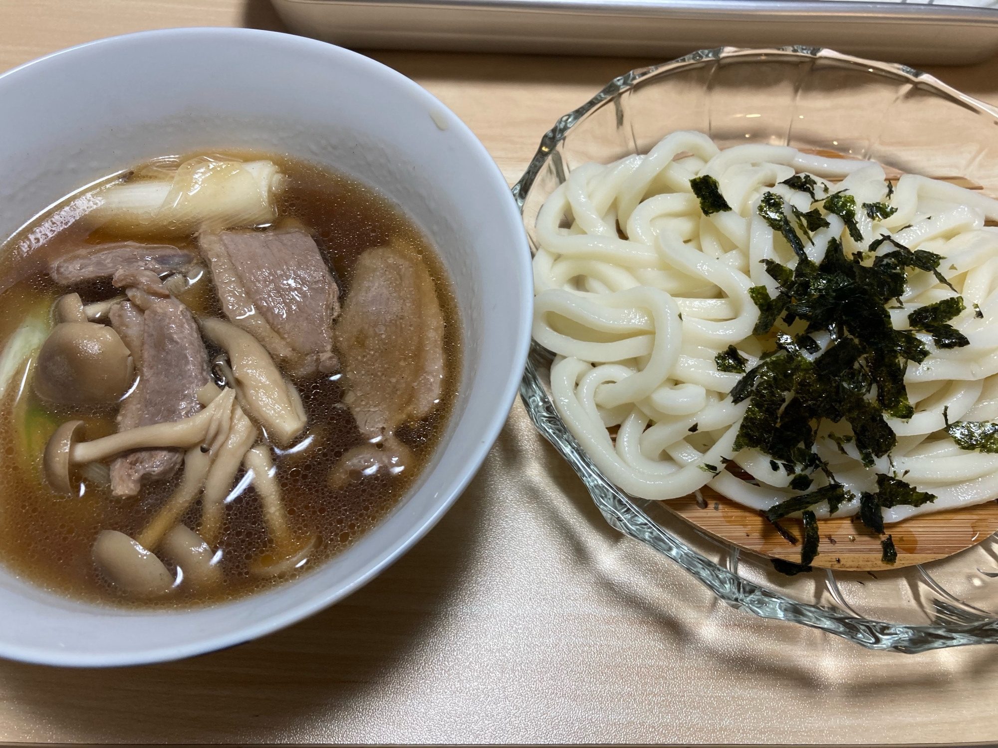 鴨の脂が美味しい！鴨南蛮つけうどん