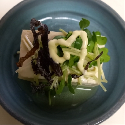 貝割れ大根塩昆布♪冷奴