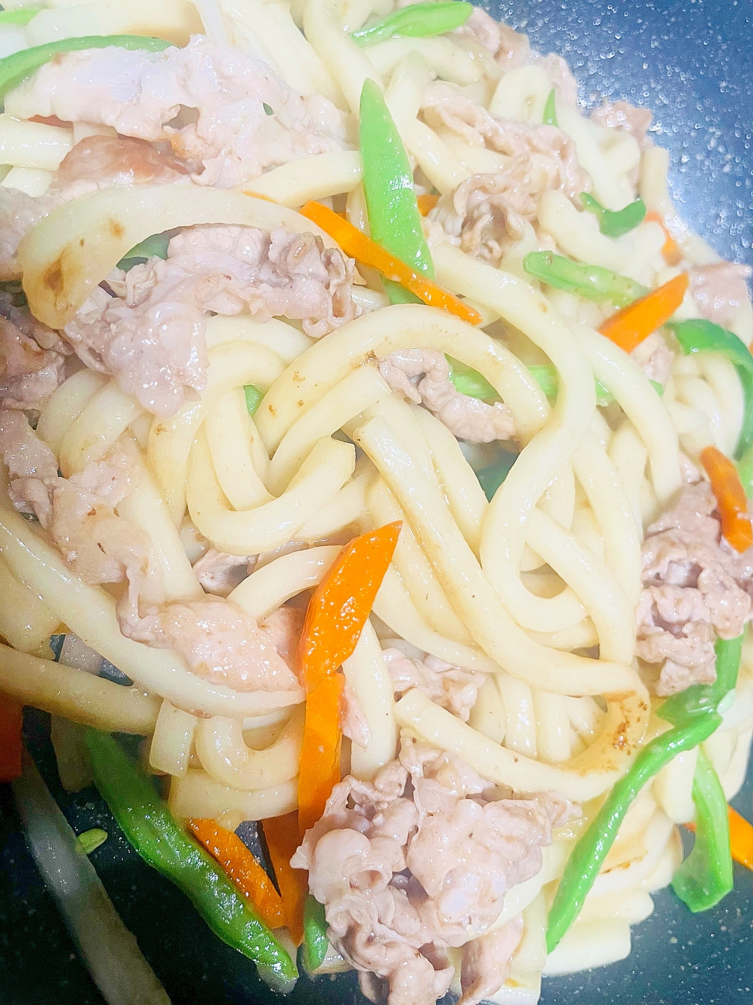 残り野菜で!焼きうどん