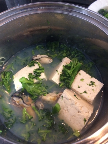 豆腐と牡蠣のスープ