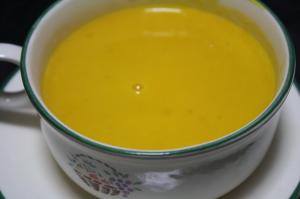 簡単おいしいかぼちゃのスープ
