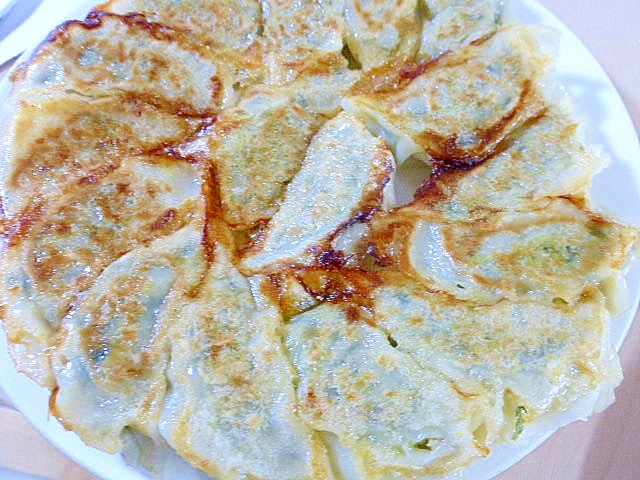 鍋の余りモノ大量消費 白菜 ネギの餃子 レシピ 作り方 By しの 楽天レシピ