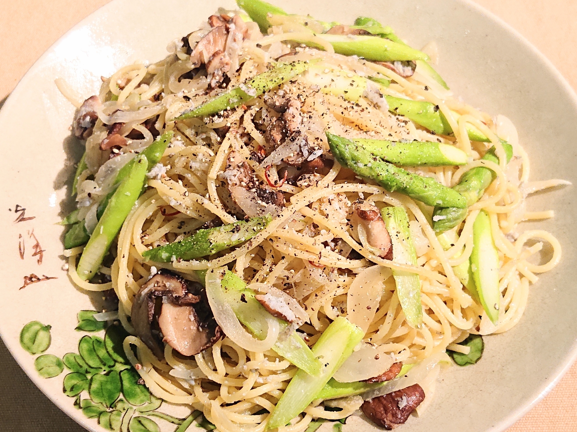 生しらす アスパラガス ペペロンチーノ レシピ 作り方 By Yoshi Original 楽天レシピ 生しらす アスパラガス ペペロンチーノ レシピ 作り方 By Yoshi Original 楽天レシピ