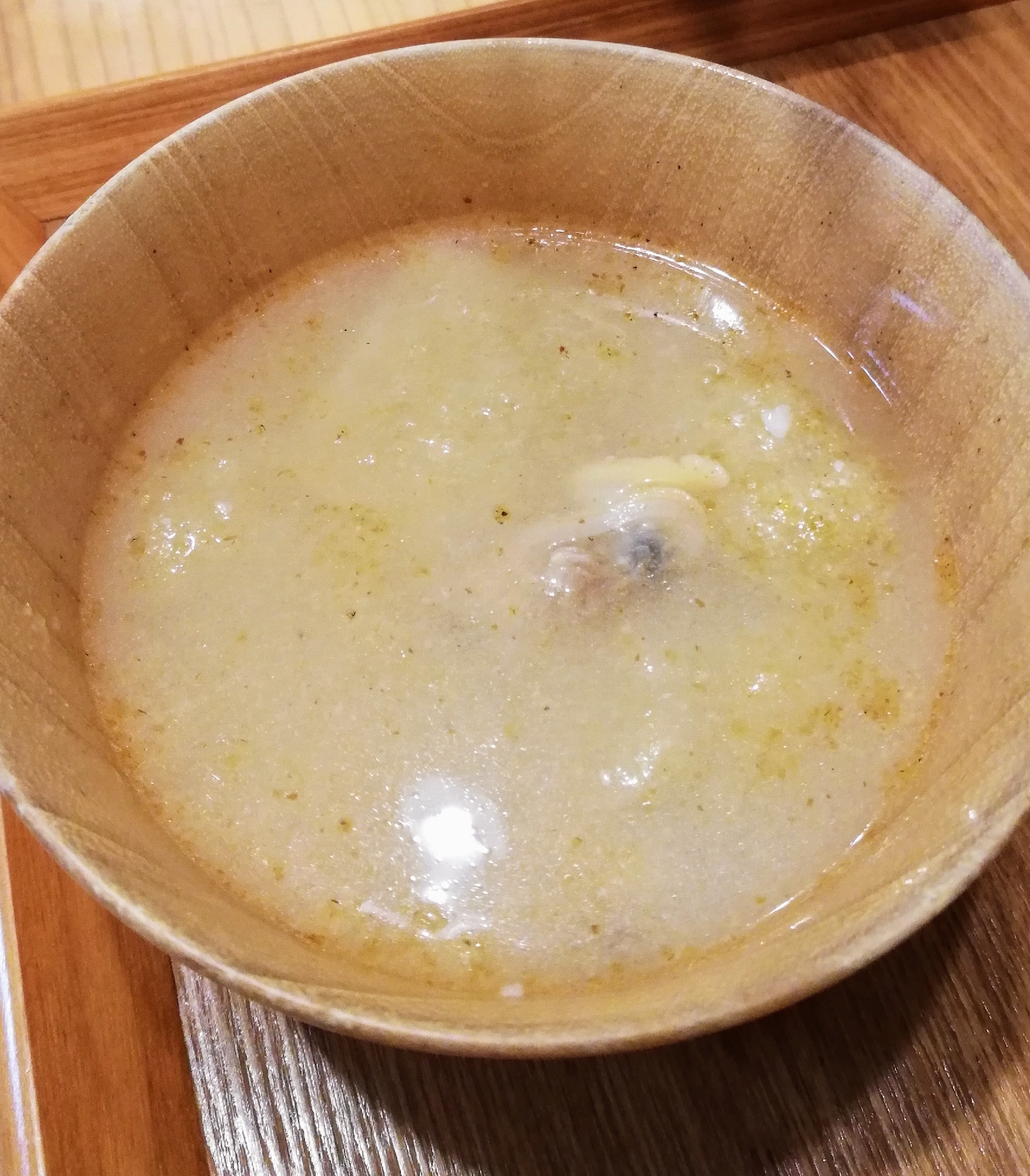 あさりと油揚げの味噌汁