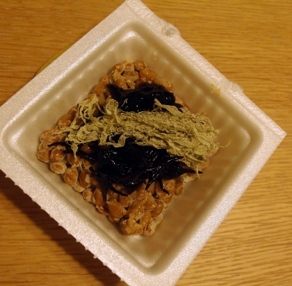 海藻納豆ご飯