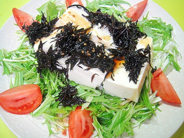 豆腐とひじき水菜のサラダ