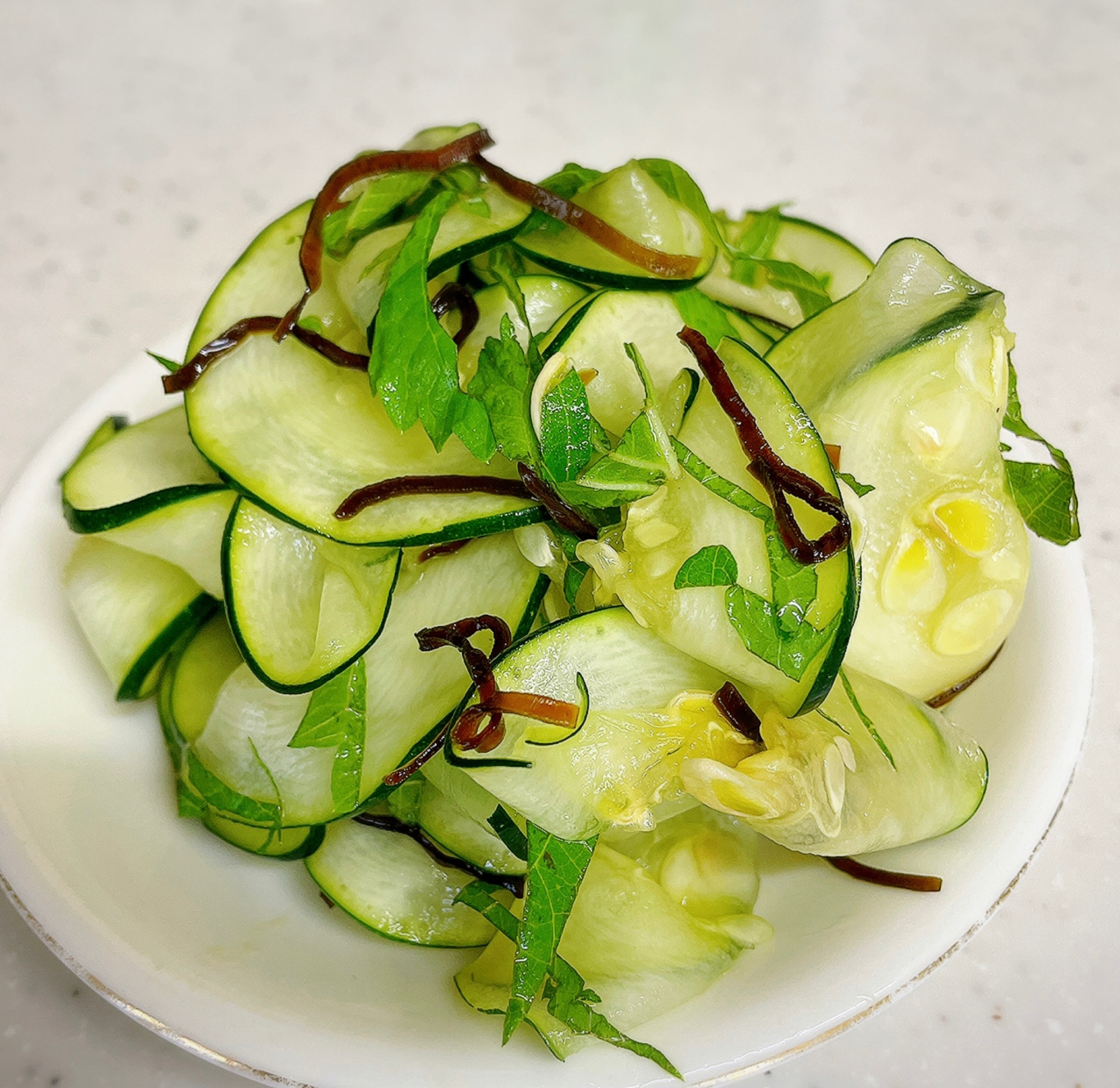 ズッキーニ浅漬け風✨✨
