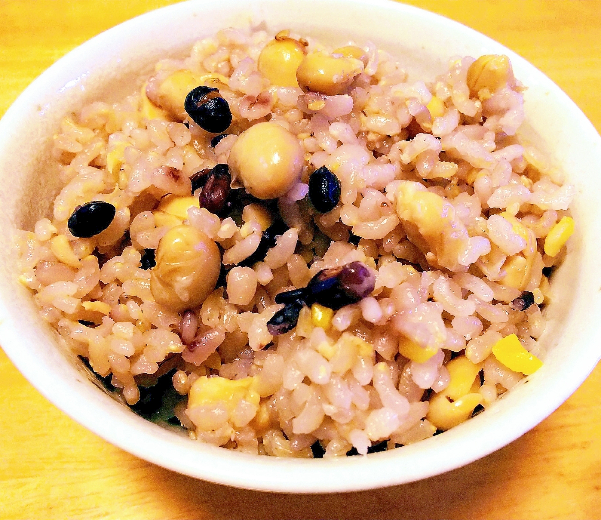 ロウカット玄米と雑穀のサラダ豆ご飯☆